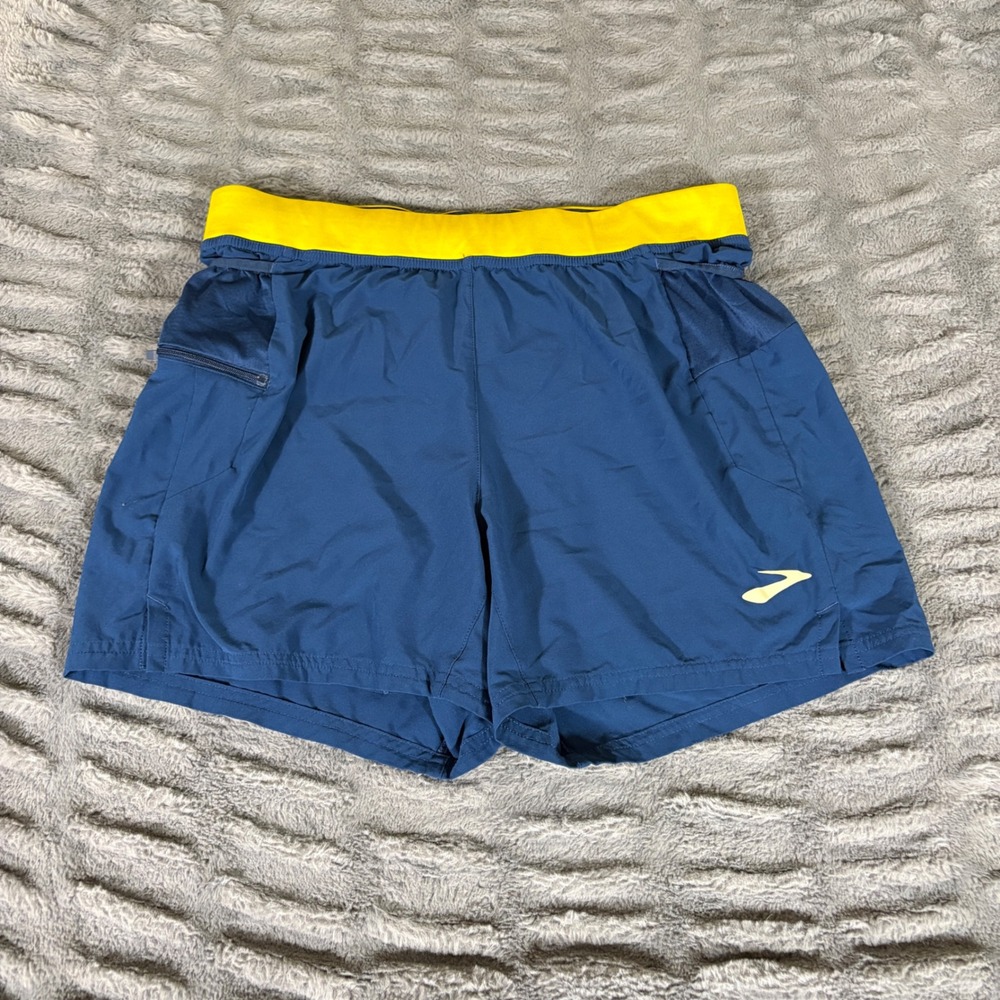 Brooks Mens 5 Inch Running Shorts Navy Blue Yellow Medium Athletic Training